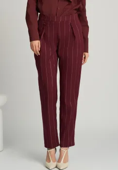 Pantaloni DY Fashion office din stofa burgundy cu dungi si nasturi pe talie imagine
