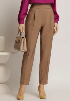 Pantaloni maro croi conic si nasturi pe talie imagine