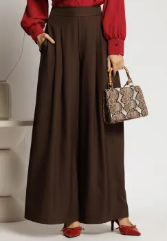 Pantaloni maro cu croi larg si elastic pe talie imagine