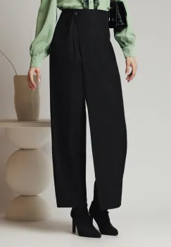 Pantaloni office din stofa negri cu aplicatie petrecuta imagine
