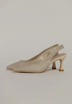 Pantofi bej din piele ecologica cu design impletit imagine