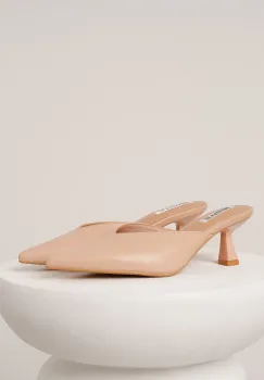 Pantofi eleganti din piele ecologica bej decupati la spate imagine