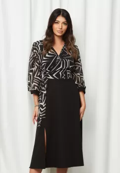 Rochie Anastasia neagra cu bus din voal cu imprimeu alb imagine