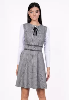 Rochie Dy Fashion cu carouri negre si maneci albe imagine