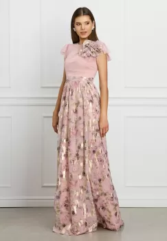 Rochie DY Fashion lunga roz cu imprimeu floral pe fusta si floare maxi la umar imagine