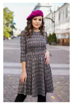 Rochie Dy Fashion neagra clos cu carouri roz imagine