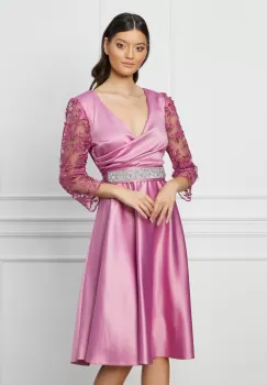 Rochie Ella Collection Adria roz cu dantela florala si cordon in talie imagine