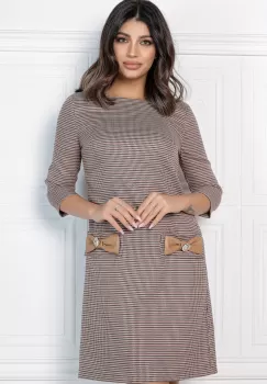 Rochie MBG bej cu carouri si buzunare cu funde imagine