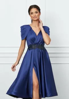 Rochie MBG bleumarin cu umeri bufanti si broderie in talie imagine