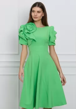 Rochie MBG verde cu umeri bufanti si aplicatie florala 3D imagine