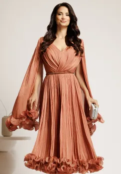Rochie midi roz din voal satinat in clos cu maneci ample si curea din strasuri in talie imagine
