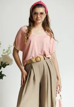 Tricou casual din viscoza roz cu fir lurex la decolteu si maneci imagine