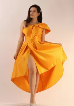 Rochie 1366 galbena Moze imagine