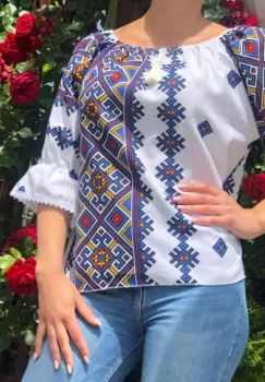 Bluza stilizata cu motive traditionale Daniela 12 imagine