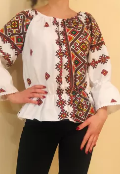 Bluza stilizata cu motive traditionale Daniela 4 imagine