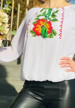 Bluza stilizata cu motive traditionale Maria imagine