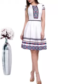 Rochie stilizata cu motive traditionale Madi imagine