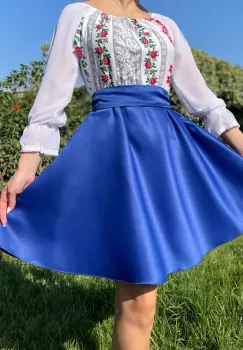 Rochie stilizata cu motive traditionale Simina imagine