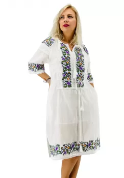 Rochie traditionala Magdalena 10 imagine