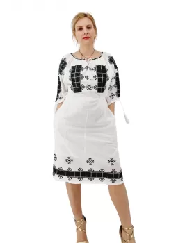 Rochie traditionala Miruna 15 imagine