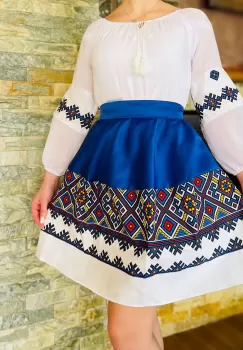 Rochie Traditionala stilizata cu Laura 8 imagine