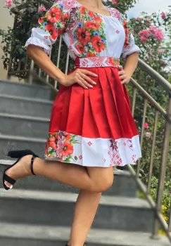 Rochie Traditionala stilizata cu Maci 6 imagine