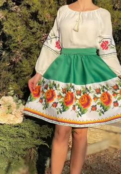 Rochie Traditionala stilizata cu motive florale Maria imagine