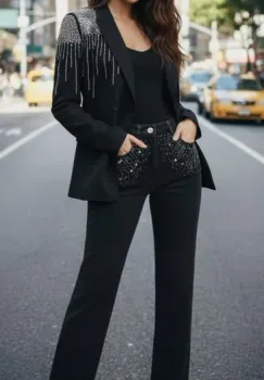 Sacou negru elegant cu aplicatii stralucitoare 2 imagine