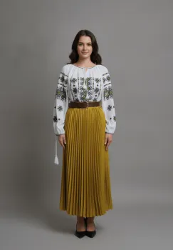 Set traditional format din ie traditionala, fusta plisata si curea 186 imagine