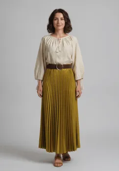 Set traditional format din ie traditionala, fusta plisata si curea 187 imagine
