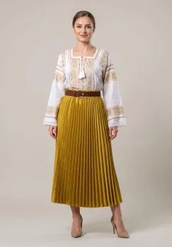 Set traditional format din ie traditionala, fusta plisata si curea 203 imagine