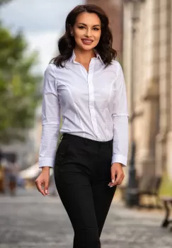 Camasa alba cambrata din bumbac cu decolteu imagine