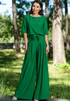 Compleu dama verde din vascoza cu pantaloni evazati imagine