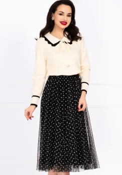 Pulover dama ecru din tricot Thea cu guler dublu si nasturi pretiosi imagine