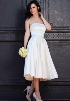 Rochie de cununie butter Nancy in clos cu strassuri in talie imagine