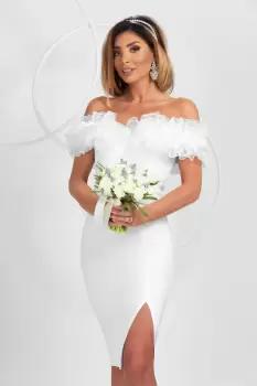 Rochie de cununie ivoire Pretty Girl cu umeri goi si volane imagine