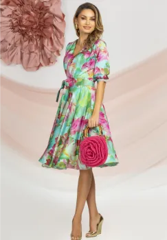 Rochie de zi eleganta in clos cu imprimeu floral multicolor imagine