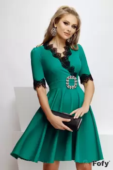 Rochie eleganta Fofy verde in clos cu dantela neagra aplicata imagine