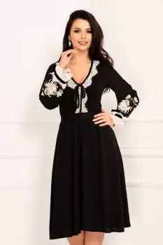 Rochie Venezia de zi in clos cu broderie florala ecru si dantela aplicata imagine