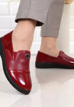 Pantofi rosii usori Semia imagine
