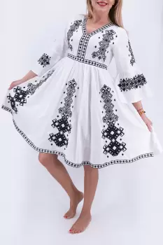 Rochie Traditionala Amanda 3 imagine