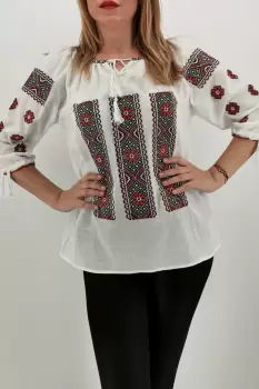 Set Traditional IE Mama Camasa Tata Adeluta Sebastian imagine