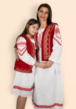 Set Traditional Mama fiica Rochie si vesta Olguta 2 imagine