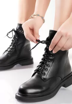 Ghete Dama Imblanite Negre din Piele Ecologica Nelya imagine