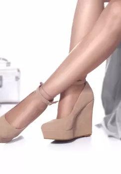Pantofi cu platforma dominika piele ecologica bej imagine