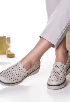 Pantofi dama casual bej din piele ecologica anda imagine