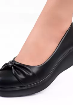 Pantofi Dama cu Platforma Negri din Piele Ecologica Brisia imagine