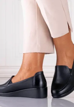 Pantofi dama cu platforma Negri din Piele Ecologica Etoma imagine