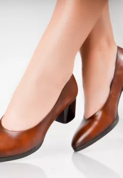 Pantofi dama cu toc Maro din Piele Ecologica Berla imagine