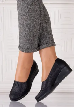 Pantofi dama Negrii din Piele Ecologica Masonia imagine